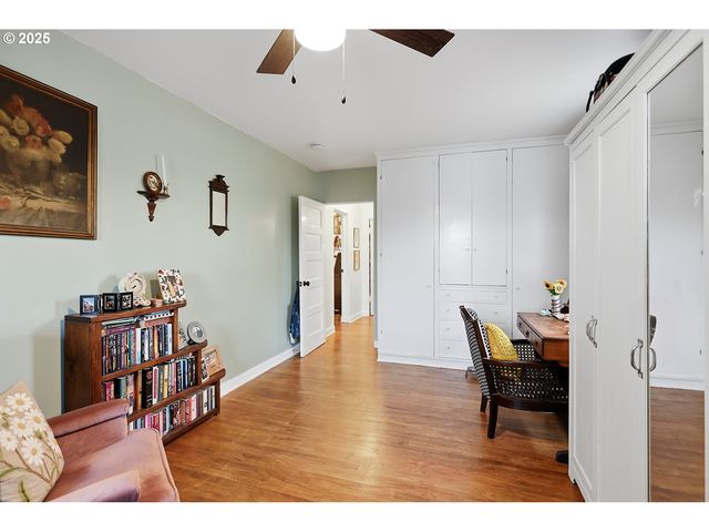 108 E 13TH St, The Dalles, OR 97058