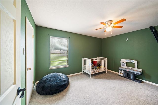 28 Cauthen Drive, Huntsville, TX 77320