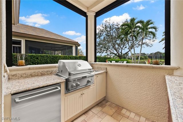 28696 La Caille DR, Naples, FL 34119