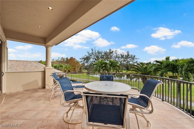 28696 La Caille DR, Naples, FL 34119