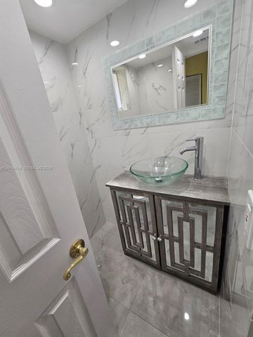 1301 NE 191st Street F103, Miami, FL 33179