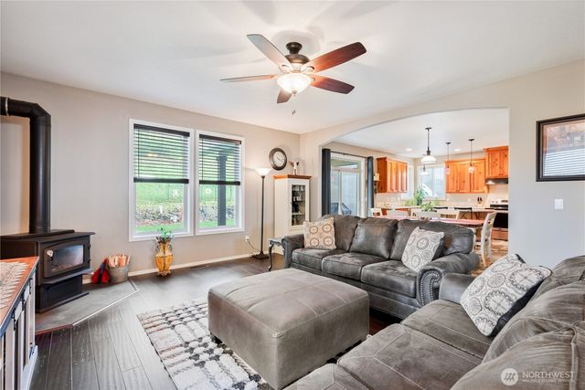 622 Stone Park, Kalama, WA 98625