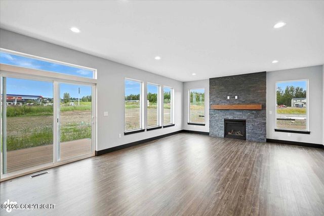 2527 S Rainbow View Circle, Wasilla, AK 99645