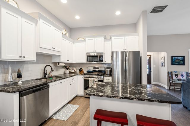 1143 Pettigrew Drive, Hernando, MS 38632