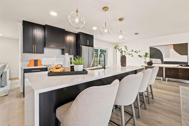 11876 MARLA LANE, Seminole, FL 33772