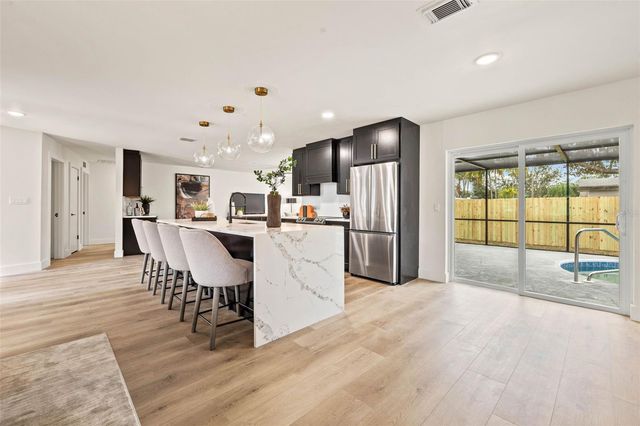 11876 MARLA LANE, Seminole, FL 33772