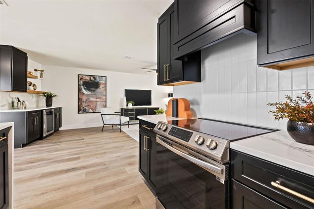 11876 MARLA LANE, Seminole, FL 33772