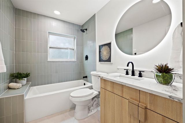 11876 MARLA LANE, Seminole, FL 33772