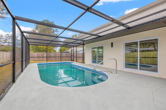 11876 MARLA LANE, Seminole, FL 33772