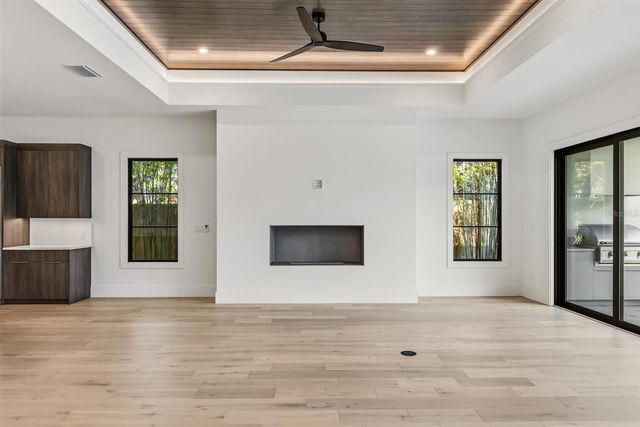 2412 CHANTILLY AVENUE, Winter Park, FL 32789