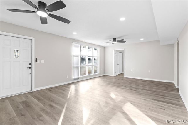 1304 NE 5th Avenue, Crystal River, FL 34428