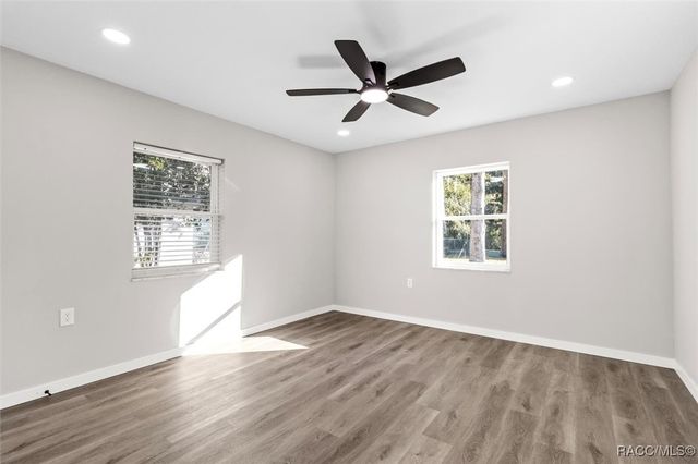 1304 NE 5th Avenue, Crystal River, FL 34428