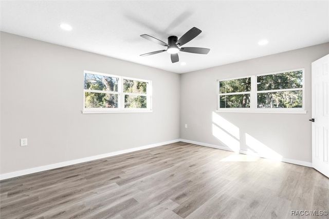 1304 NE 5th Avenue, Crystal River, FL 34428