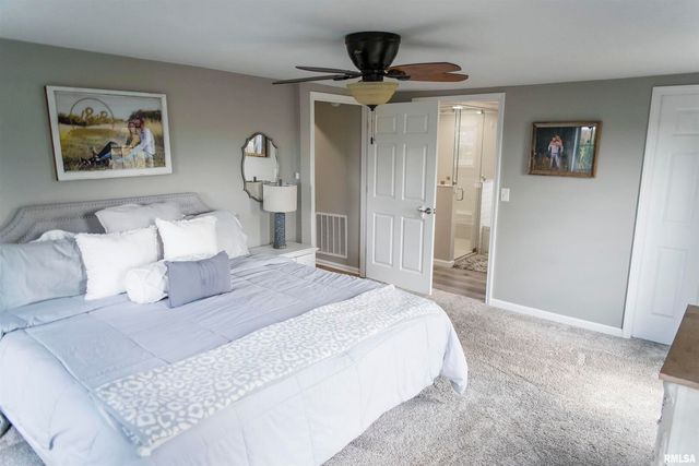 1737 N 2250th Place, Mendon, IL 62351