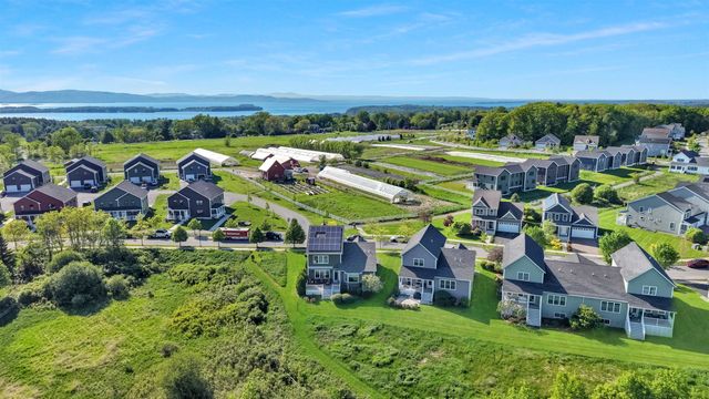 86 N Jefferson Road, South Burlington, VT 05403
