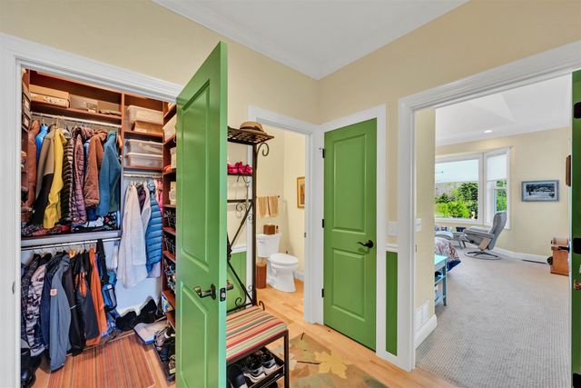 86 N Jefferson Road, South Burlington, VT 05403