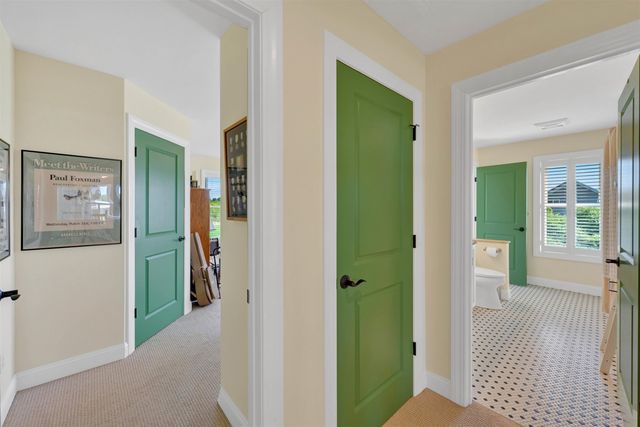 86 N Jefferson Road, South Burlington, VT 05403
