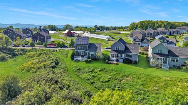 86 N Jefferson Road, South Burlington, VT 05403