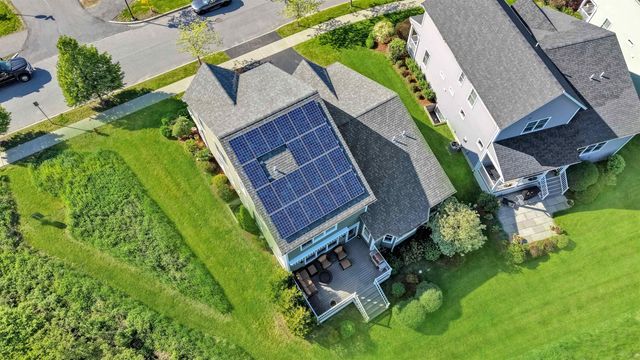 86 N Jefferson Road, South Burlington, VT 05403