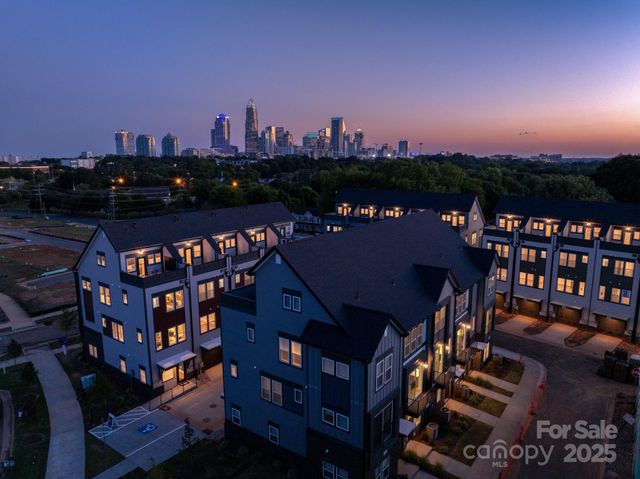 916 Callahan Street EQX1666, Charlotte, NC 28206