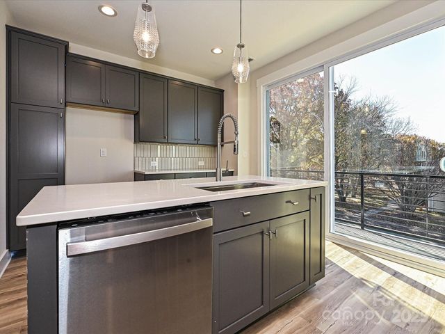 916 Callahan Street EQX1666, Charlotte, NC 28206