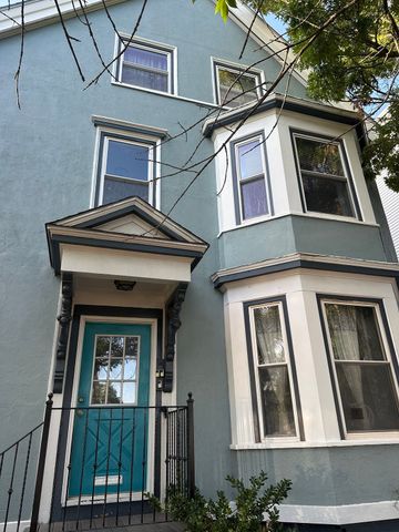 17 Broad 1, Lynn, MA 01902