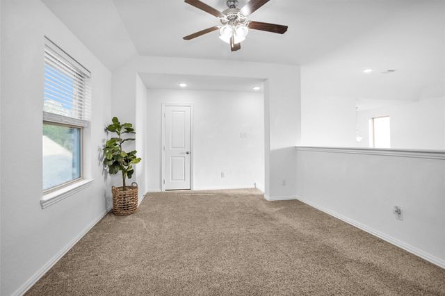 118 Emory Birch Drive, Montgomery, TX 77316