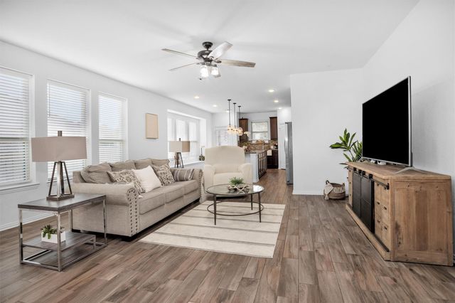 118 Emory Birch Drive, Montgomery, TX 77316