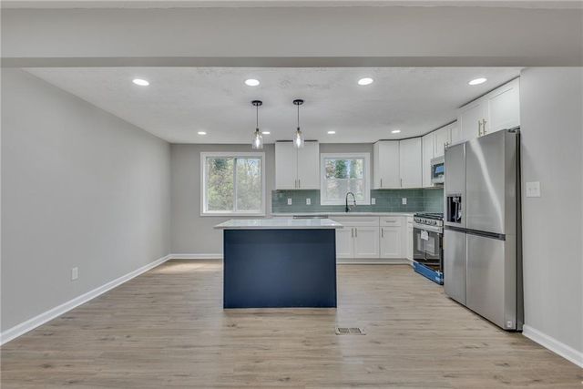 3394 Dearwood Drive SW, Lilburn, GA 30047