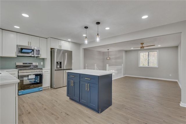 3394 Dearwood Drive SW, Lilburn, GA 30047