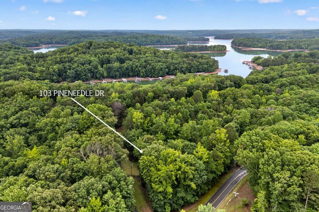 103 Pineneedle Drive, Westminster, SC 29693