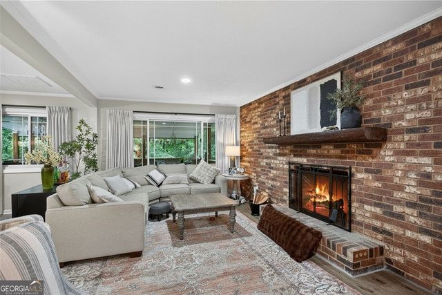 103 Pineneedle Drive, Westminster, SC 29693