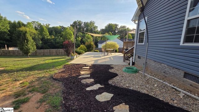 52 Montgomery Road, Lyman, SC 29365