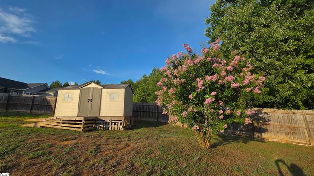 52 Montgomery Road, Lyman, SC 29365