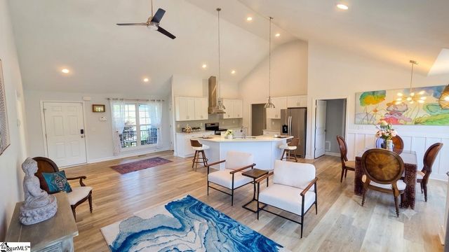 52 Montgomery Road, Lyman, SC 29365