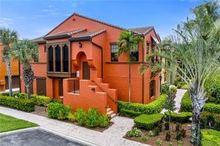 9066 Albion LN N 5101, Naples, FL 34113