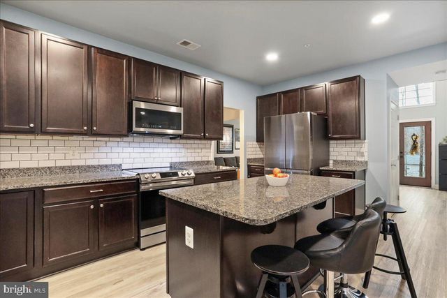 6715 S CLIFTON RD, Frederick, MD 21703