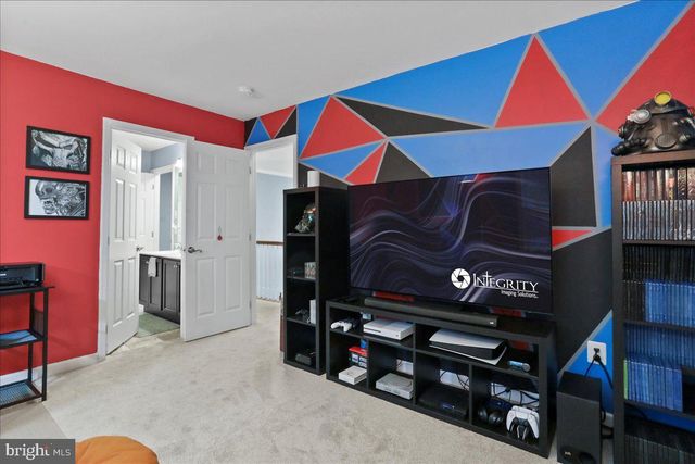 6715 S CLIFTON RD, Frederick, MD 21703