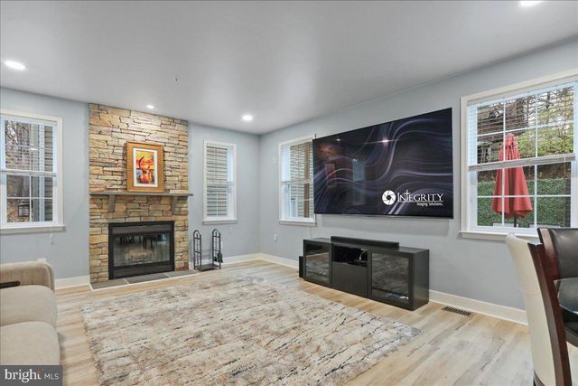 6715 S CLIFTON RD, Frederick, MD 21703