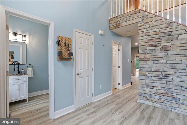 6715 S CLIFTON RD, Frederick, MD 21703