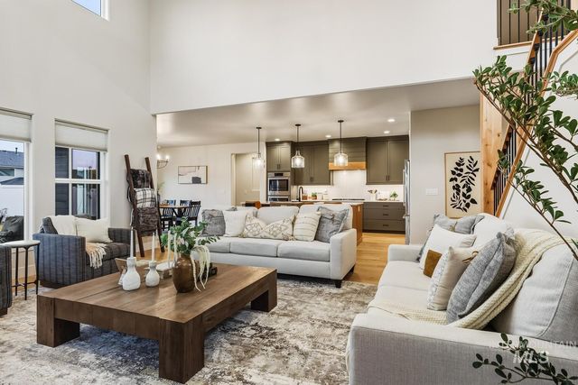 13464 N Hazel Grouse Way, Boise, ID 83714