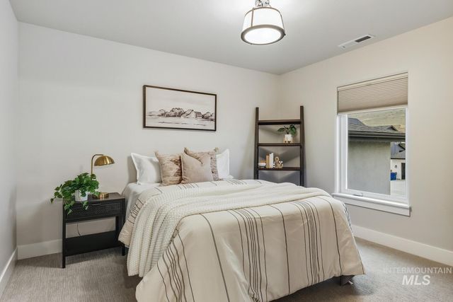 13464 N Hazel Grouse Way, Boise, ID 83714