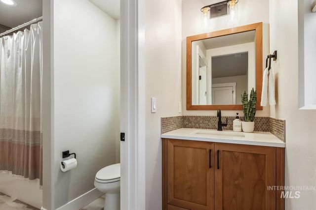 13464 N Hazel Grouse Way, Boise, ID 83714