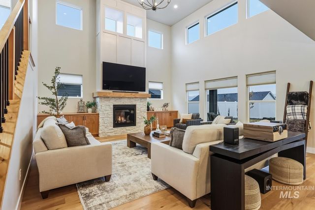 13464 N Hazel Grouse Way, Boise, ID 83714