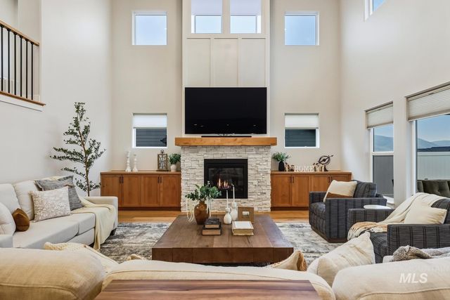 13464 N Hazel Grouse Way, Boise, ID 83714