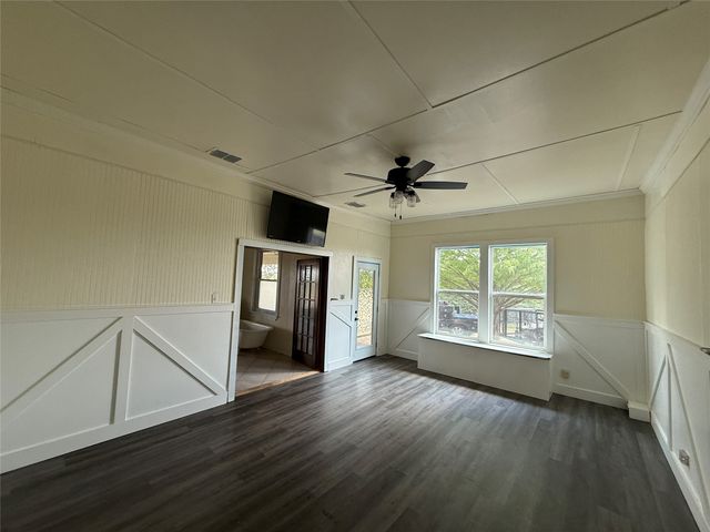 1421 Airport Road, Sulphur Springs, TX 75482