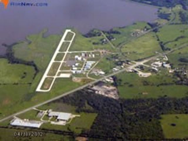 1421 Airport Road, Sulphur Springs, TX 75482
