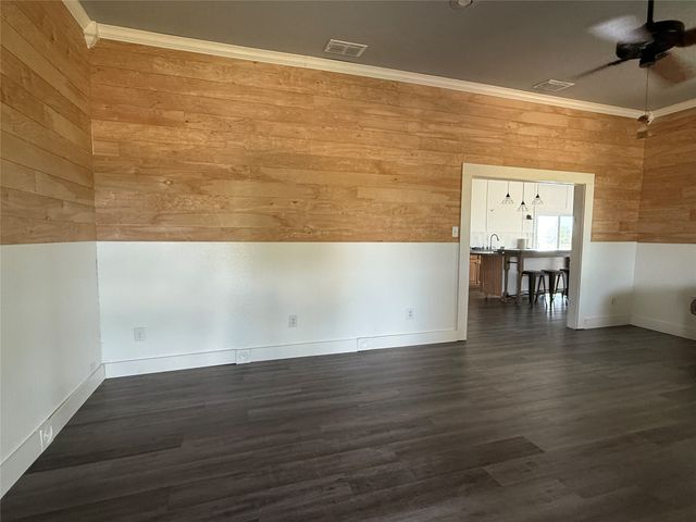 1421 Airport Road, Sulphur Springs, TX 75482