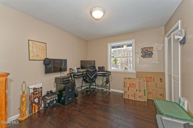 35 Pinewood Way, Argyle, NY 12809