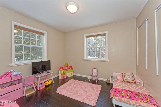 35 Pinewood Way, Argyle, NY 12809